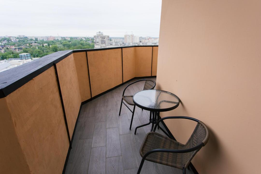 Vip apartmen loft Sumy Exterior foto